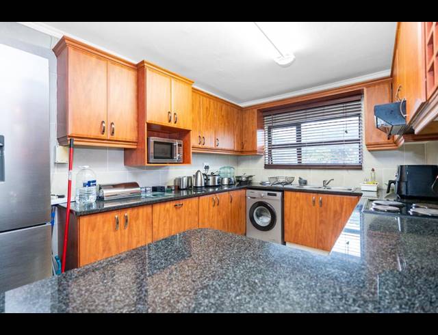 3 BEDROOM APARTMENT TO LET IN WESTBROOK